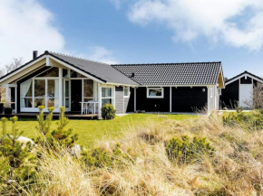 Holiday Home Leya - 900m from the sea by Interhome